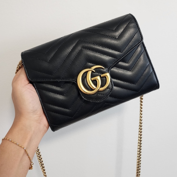 Gucci Handbags - Gucci GG Marmont Mini Bag!